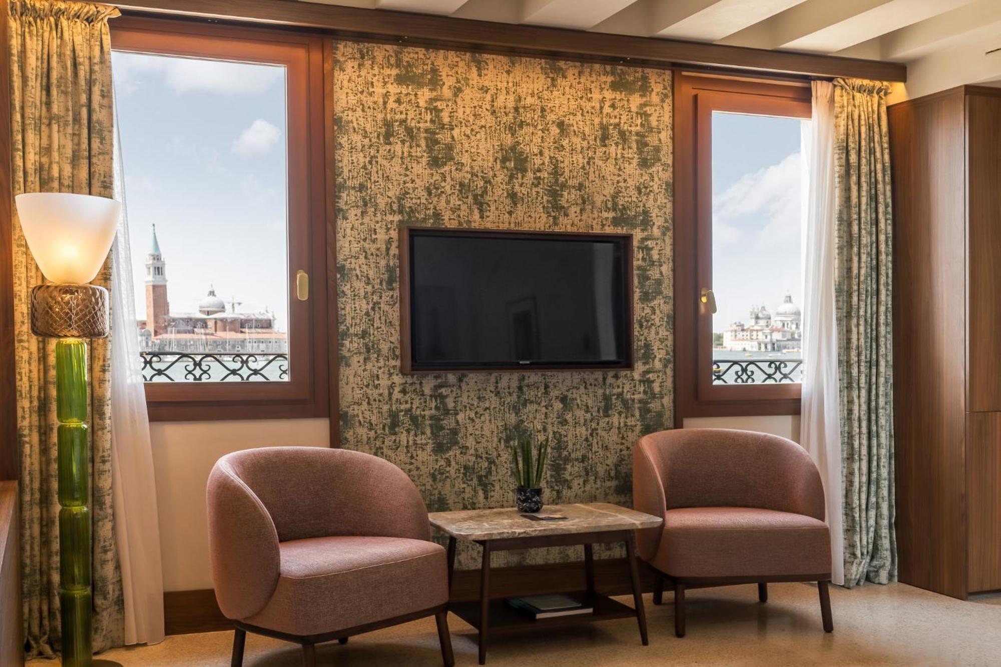 Ca'Di Dio-Small Luxury Hotel 威尼斯 外观 照片 A room at the hotel